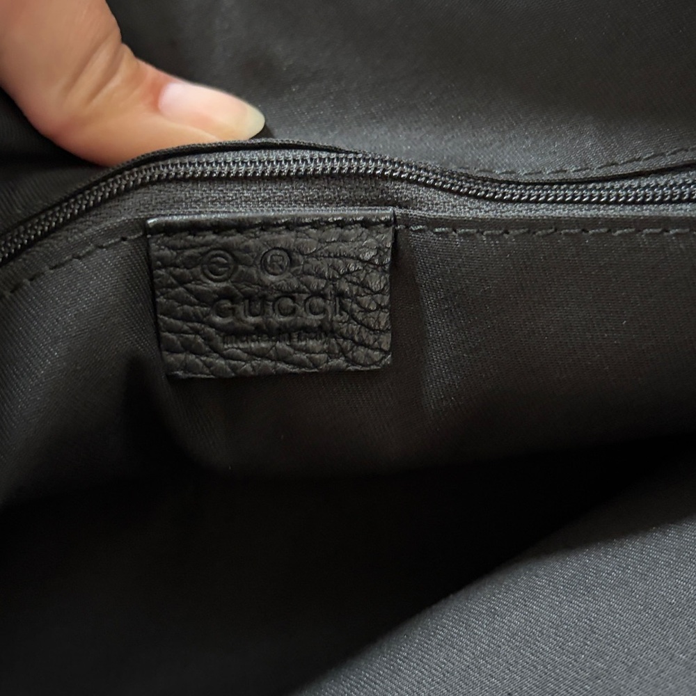 Gucci Black Monogram Canvas Shoulder Bag - Picture 9 of 12